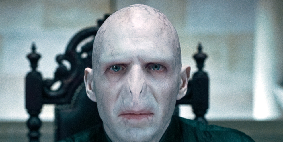 INCREDIBIL! I-au taiat nasul si acum arata ca Voldemort! Statuia lui Ibrahimovic, vandalizata a treia oara_4