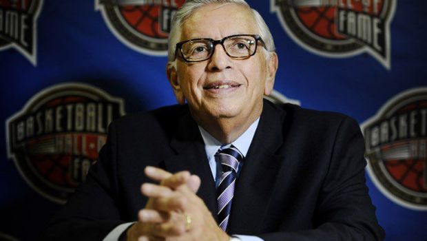 
	Omul care a REVOLUTIONAT NBA a murit la 77 de ani
