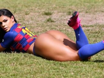 
	Super modelul Miss BumBum si-a facut tatuaj cu Messi! Ce zona a corpului i-a rezervat fotbalistului: sotia argentinianului a blocat-o imediat pe retelele de socializare
