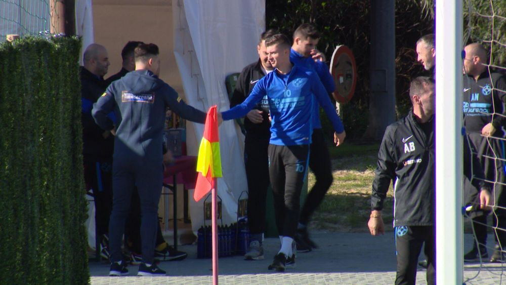 Radoi, inapoi la FCSB! Antrenorul nationalei a fost azi in cantonamentul echipei lui Becali. Cum pregateste meciul cu Islanda_6