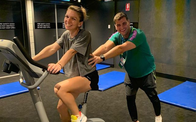 VIDEO: Simona Halep s-a antrenat impreuna cu iubitul ei la Melbourne | Ce videoclip special i-au pregatit australienii _1