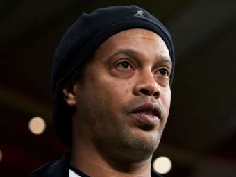 
	FABULOS | Ronaldinho nu s-a putut abtine cand a vazut ce fac ceilalti detinuti! A vorbit cu paznicii inchisorii si l-au lasat imediat sa faca asta! Ce s-a intamplat
