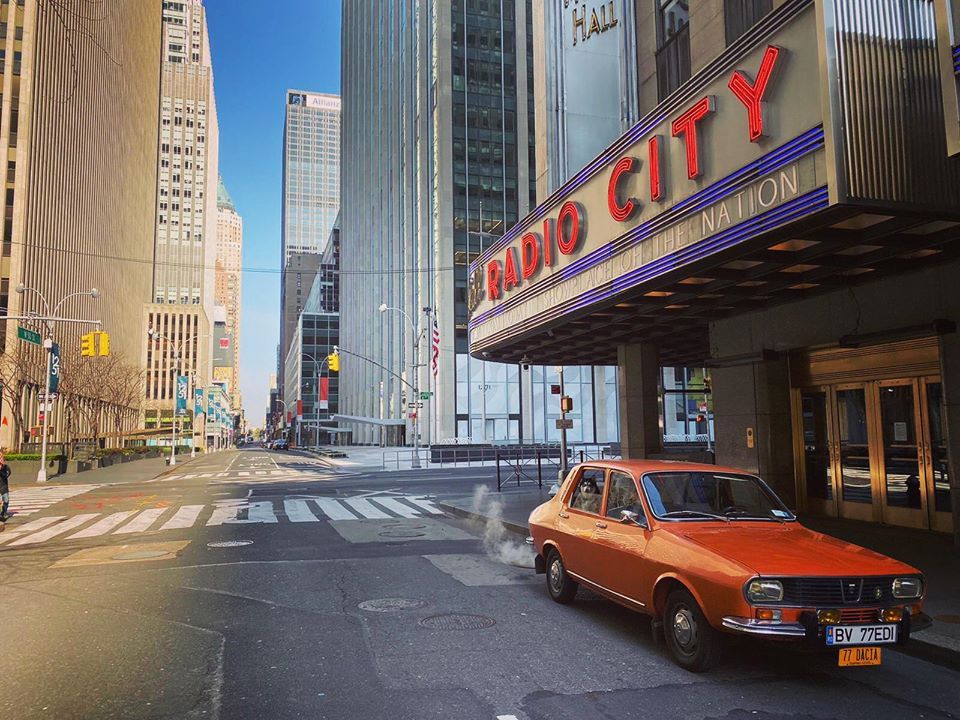 O masina Dacia 1300 este vedeta pe strazile pustii de la New York! Imagini incredibile din "orasul care nu doarme niciodata"_4