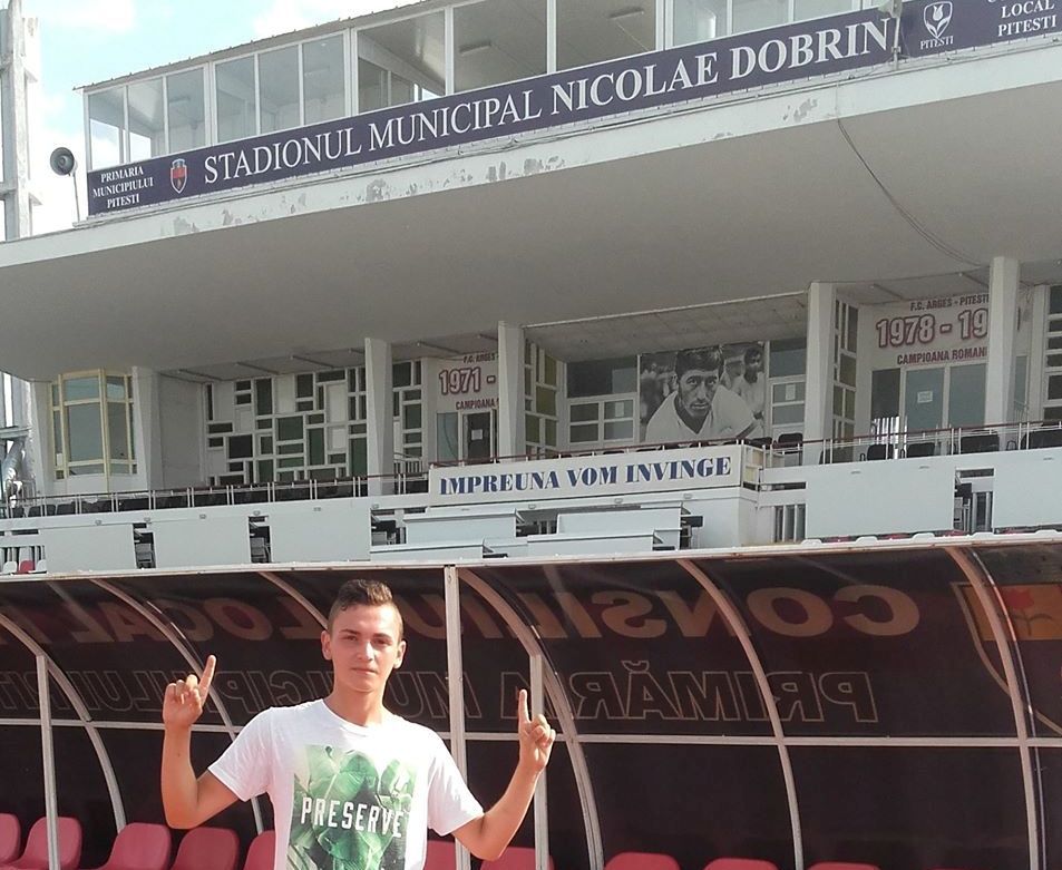Nu a ajuns Nicolae Dobrin la Real Madrid, dar nepotul lui joaca fotbal in Spania!_1