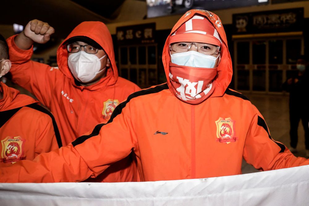 Fotbalistii din Wuhan s-au intors acasa dupa 104 zile! Pandemia de coronavirus i-a tinut blocati in Spania_2