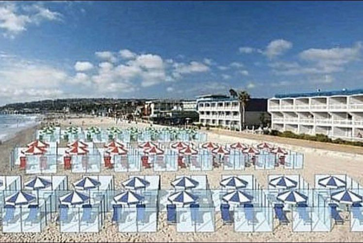 Separati, dar impreuna! :) Ideea surprinzatoare italienilor pentru a merge la plaja cand incepe sezonul estival_1