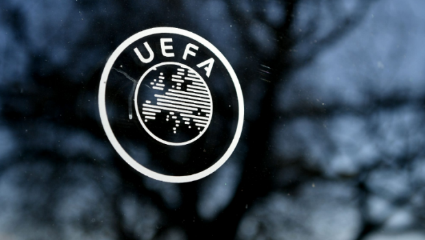 
	UEFA pregateste o schimbare majora in fotbal! Cum va fi influentata piata transferurilor: &quot;Ne gandim la asta.&quot; Anuntul facut de Aleksander Ceferin
