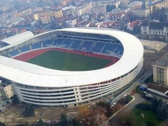 
	Super-stadionul de zeci de milioane din Targu Jiu, ABANDONAT! Pandurii va juca in alta parte meciurile de acasa
