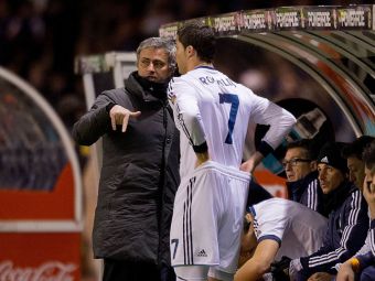 Ronaldo si Mourinho, LA UN PAS DE BATAIE! &quot;Ronaldo aproape ca plangea!&quot; Dezvaluiri INCREDIBILE din vestiarul lui Real Madrid! Ce s-a intamplat intre cei doi