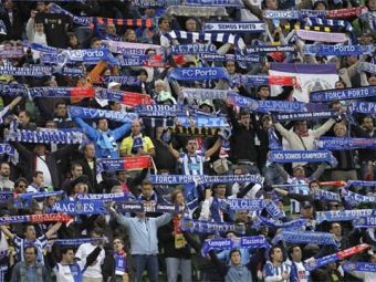 
	Ce nebunie! Suporterii lui FC Porto au ignorat masurile pentru COVID-19 si au facut spectacol la ultimul meci de campionat

