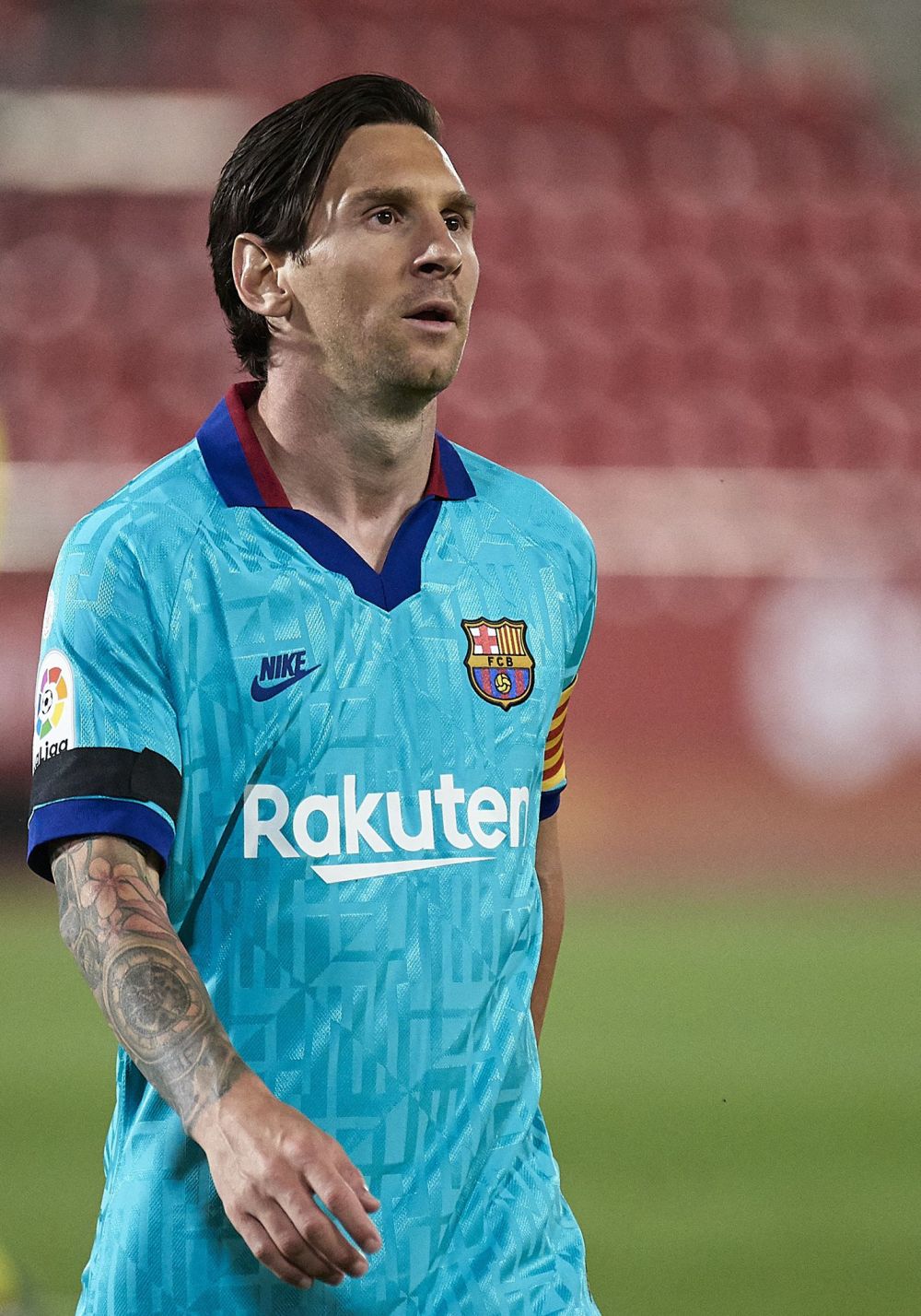 Aproape sa nu-l recunoasca! :) Lionel Messi a revenit la look-ul din tinerete! Aparitie surprinzatoare la Mallorca, unde a stabilit un nou RECORD_2