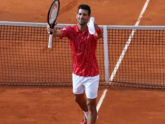 
	Novak Djokovic sfideaza pandemia! Turneu de tenis desfasurat cu stadionul plin la Belgrad: &quot;Nu tine de mine sa spun ce e bun sau rau pentru sanatatea oamenilor!&quot;
