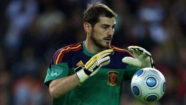
	Iker Casillas a decis sa nu mai candideze la presedintia Federatie Spaniole de Fotbal. Care este motivul din spatele retragerii
