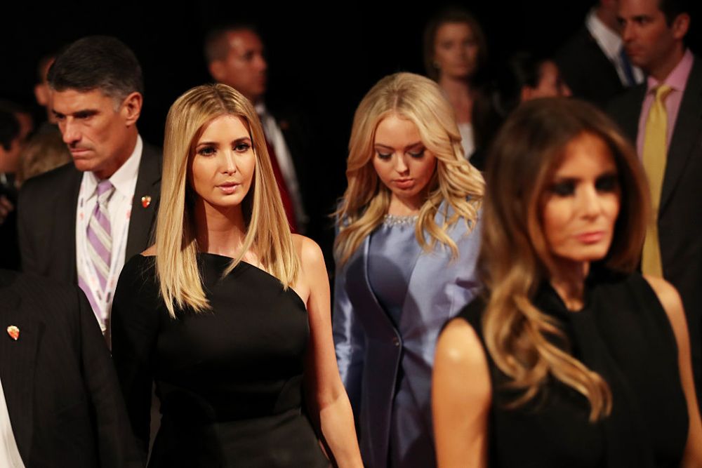Lovitura sub centura pentru prima doamna Melania Trump! Cu ce porecla JIGNITOARE o "alinta" Ivanka, fiica presedintelui SUA_5