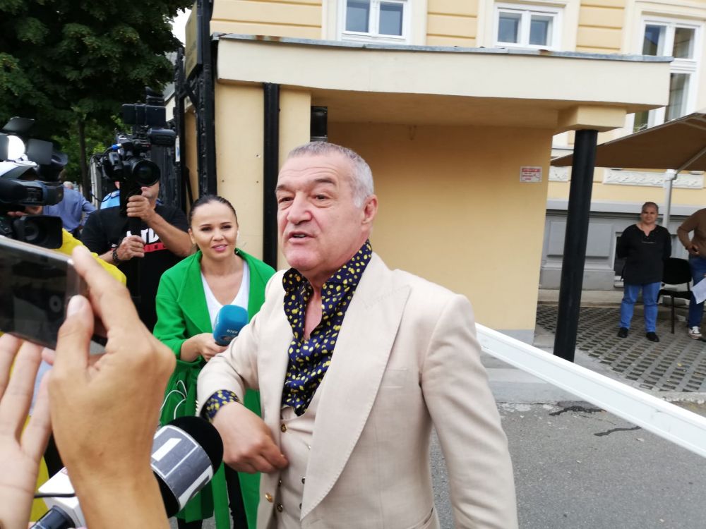 S-a terminat audierea lui Gigi Becali! Adrian Mititelu a parasit Curtea de Apel Craiova: ce a declarat patronul FCSB-ului | FOTO_6