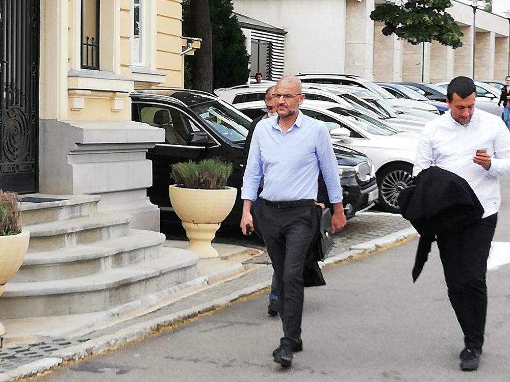 S-a terminat audierea lui Gigi Becali! Adrian Mititelu a parasit Curtea de Apel Craiova: ce a declarat patronul FCSB-ului | FOTO_17