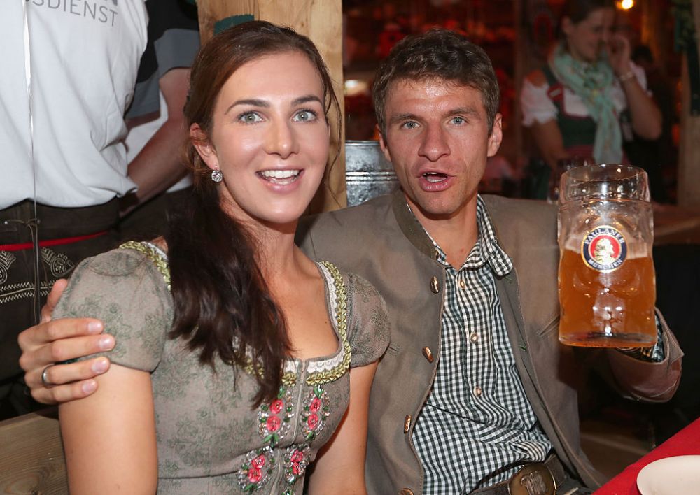 Sunt MANDRE de barbatii lor! Top 5 cele mai sexy iubite ale CAMPIONILOR de la Bayern. De unde vine SURPRIZA_5