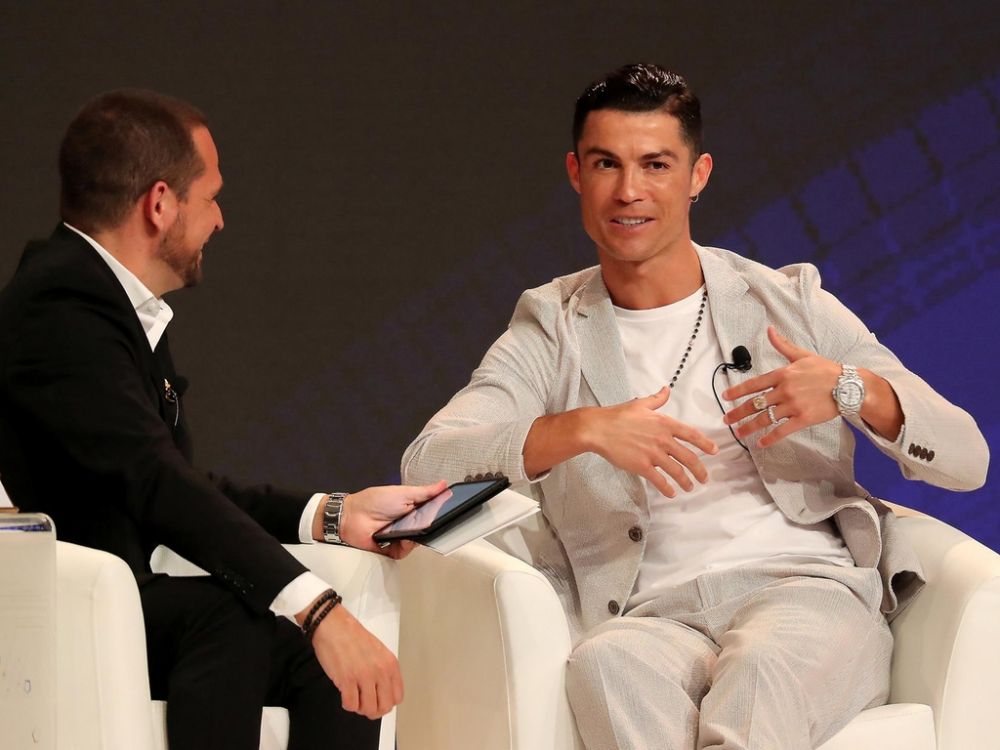 Aroganta de 400 000 de euro a lui Ronaldo! Si-a luat cel mai scump Rolex produs vreodata! Cum arata AVEREA pe care o poarta pe mana_4