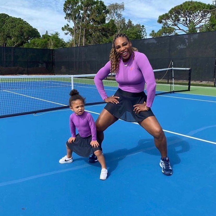 DINASTIA Williams se pune in miscare! Fiica de 2 ani a Serenei a intrat pe terenul de tenis si se descurca de MINUNE_5