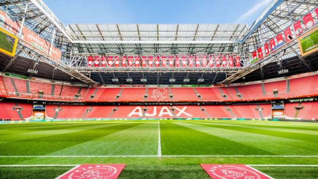 
	O idee care face toti banii! Ajax sa-si aduca suporterii inapoi pe stadion! In ce au transformat olandezii Arena &#39;Johan Cruyff&#39;!
