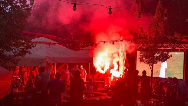 
	VIDEO | Suporterii au APRINS Clujul dupa al treilea titlu consecutiv cucerit de CFR! Imagini INCREDIBILE cu bucuria fanilor la stadion!
