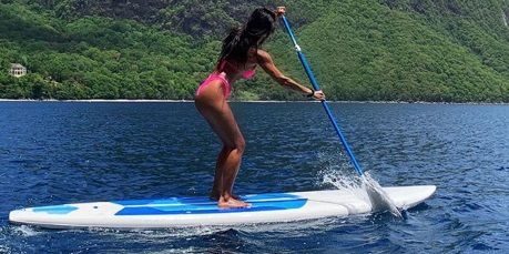 Nicole Scherzinger si-a testat adrenalina in PARADISUL din Caraibe. Lectie de PADDLEBOARDING in BIKINI. Aparitie INCENDIARA a artistei americane_1