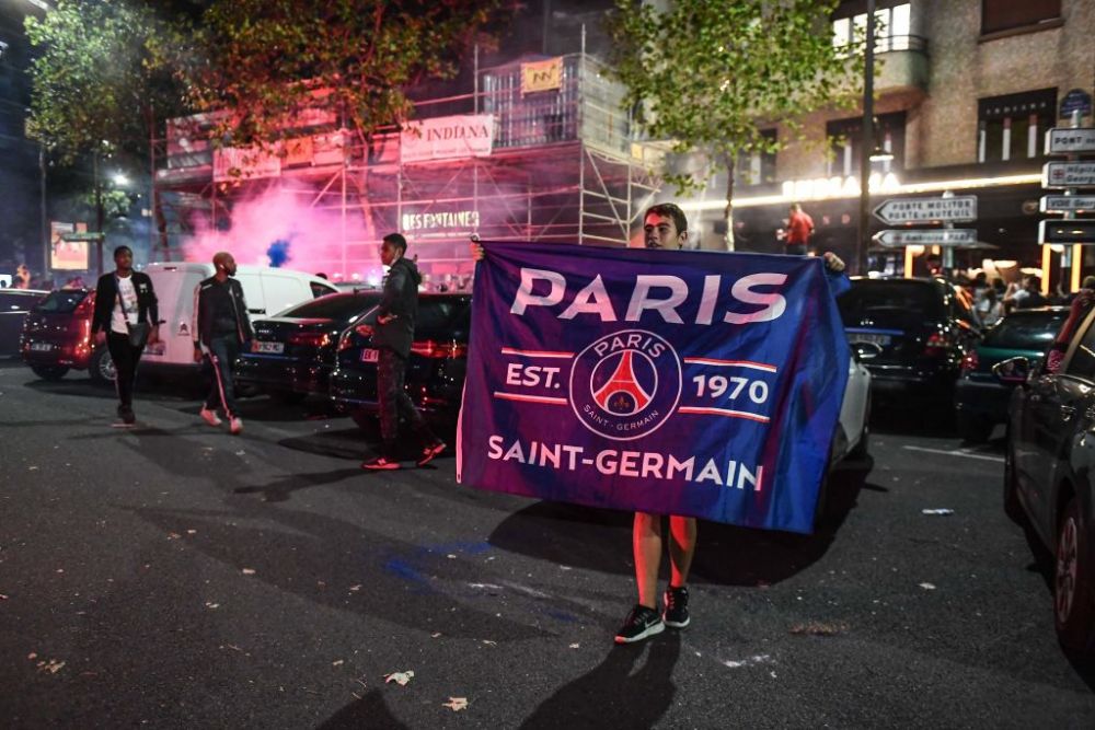 NEBUNIE la Paris dupa calificarea lui PSG in finala Champions League! Petrecerea a inceput la pauza! Imagini fantastice_5