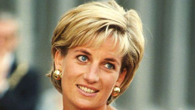 
	Nimeni se astepta la asta! Ce avea Printesa Diana INTOTDEAUNA la ea! Dezvaluiri incredibile la 23 de ani de la moartea ei!
