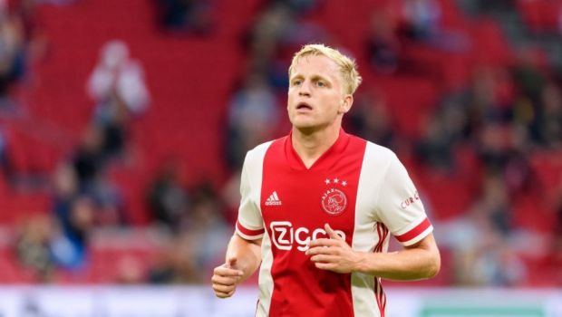 
	Dorit de Koeman la Barcelona, Van de Beek le-a comunicat celor de la Ajax ca PLEACA dar nu pe Camp Nou! Ce destinatie a ales&nbsp;
