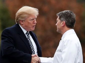 
	Un medic MEDALIAT de statul ROMAN il trateaza pe Donald Trump de Covid-19! Cine este doctorul care are grija de presedintele Statelor Unite

