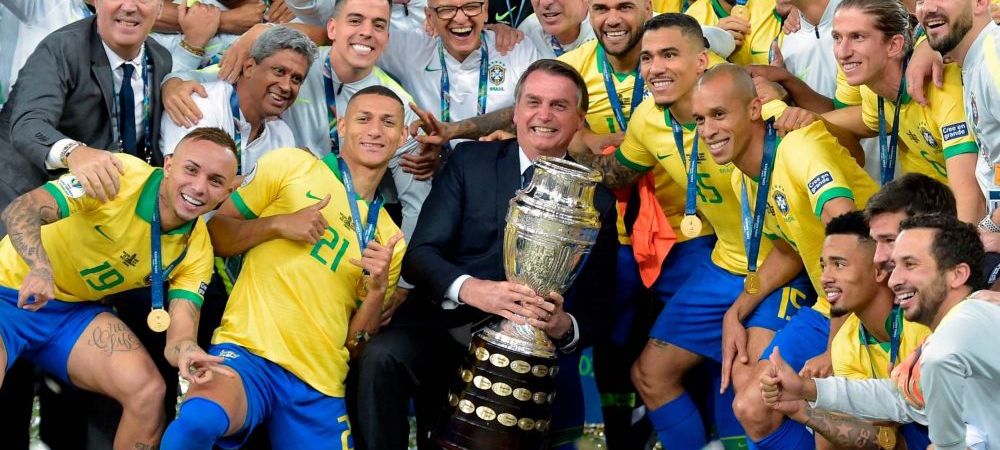 jair bolsonaro Brazilia che guevara fotbal ultrasi
