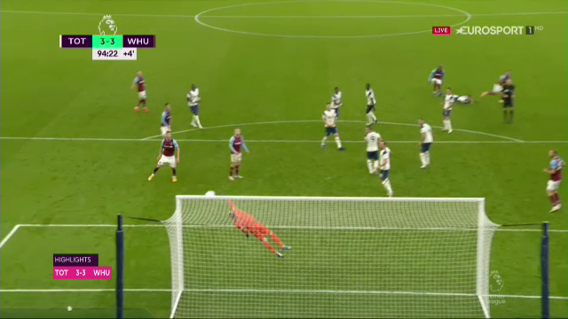 Opriti-va din TOT CE FACETI! Tocmai s-a marcat golul sezonului! SOC pentru Mourinho in minutul 94! Gol EXTRATERESTRU in Tottenham-West Ham_11