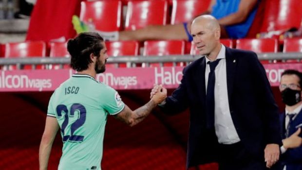 
	Zidane i-a raspuns lui Isco dupa ce fotbalistul s-a aratat nemultumit de lipsa minutelor: &quot;Eu iau decizia!&quot; Ce a spus tehnicianul francez despre posibilitatea demiterii
