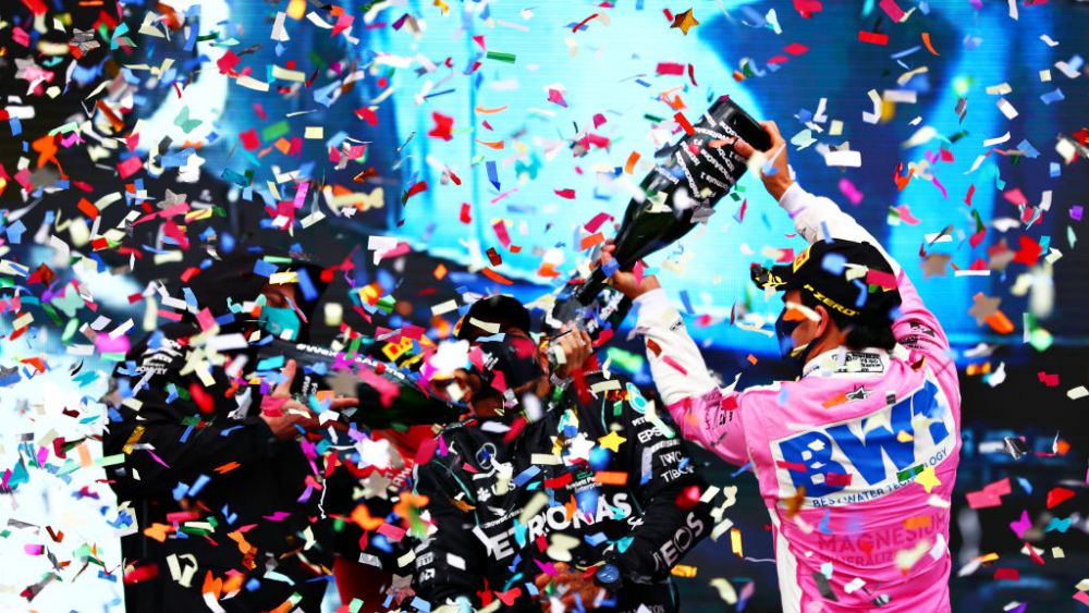 FOTO | Lewis Hamilton, moment ISTORIC in Formula 1! A castigat al 7-lea titlu mondial si l-a egalat pe Michael Schumacher: lacrimi in ochii pilotului britanic_7
