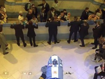 
	Socant! Un angajat de la pompe funebre si-a facut selfie cu Maradona in sicriu! Scandal MONSTRU in Argentina

