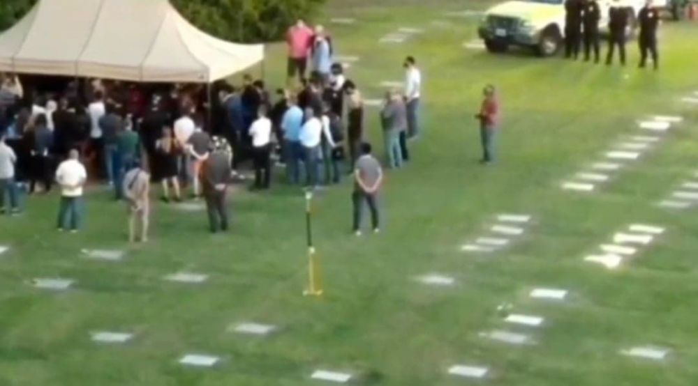 N-au tinut cont de cererea familiei! Presa din Argentina a intrat cu dronele in cimitirul in care era inmormantat Diego_8