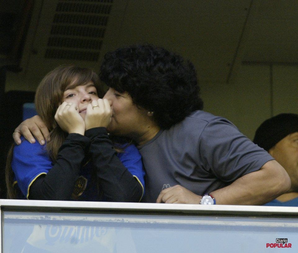 Fiica lui Maradona, in lacrimi la meciul Bocai Juniors! Fotbalistii s-au dus spre tribuna si i-au dedicat golul_2