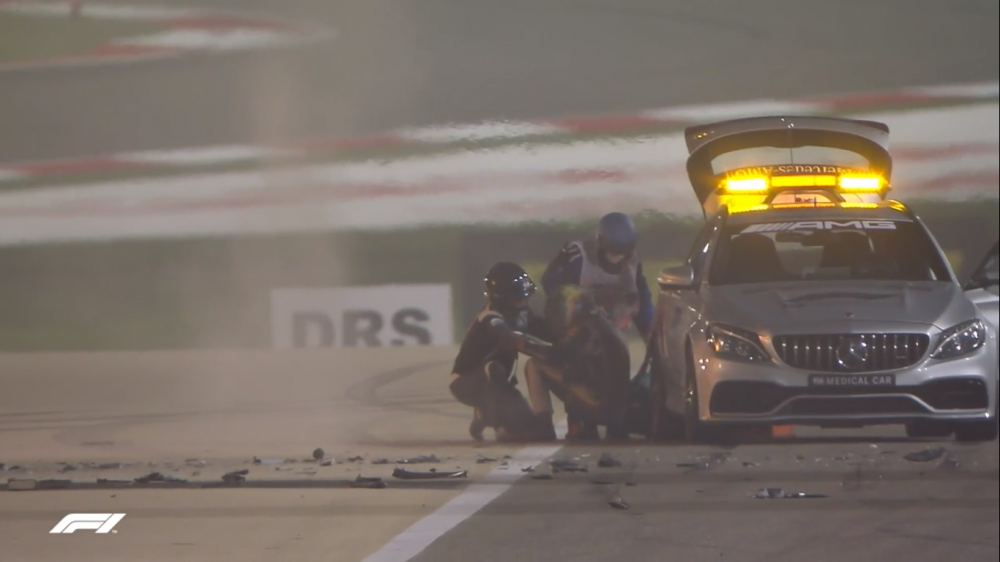 Pilotul masinii medicale, terifiat dupa accidentul HORROR al lui Grosjean: "Nu am vazut in viata mea asa ceva!" Cine ii va lua locul francezului in urmatoarea cursa_1