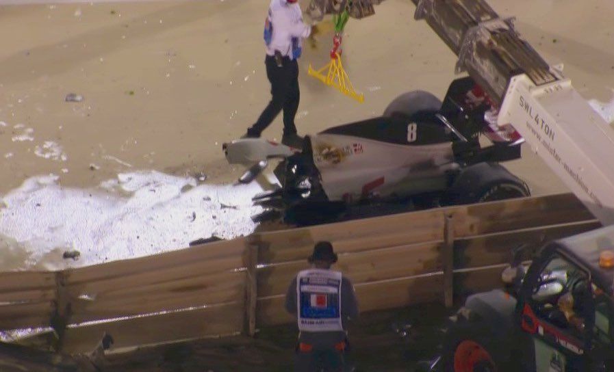 Pilotul masinii medicale, terifiat dupa accidentul HORROR al lui Grosjean: "Nu am vazut in viata mea asa ceva!" Cine ii va lua locul francezului in urmatoarea cursa_6
