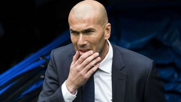 
	Ruptura TOTALA intre Zidane si vestiarul lui Real Madrid! &#39;Greii&#39; echipei au fost luati in colimatoriu de catre antrenor!
