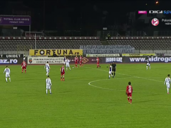 
	VIDEO: GOOOOOL MONDIAL pentru Dinamo! Faza care face acum inconjurul lumii! Juan Camara a marcat FABULOS de la centrul terenului
