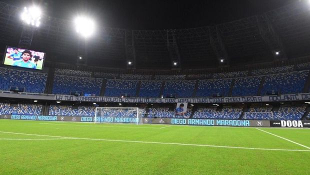 
	Este oficial! Stadionul lui Napoli ii poarta numele lui Maradona! Anuntul de ultima ora al clubului&nbsp;
