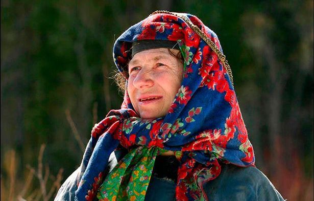 Cea mai IZOLATA femeie din LUME! Este singura supravietuitoare din familia ei, care a fost nedetectata timp de peste 40 de ani: acum i se construieste o casa_3