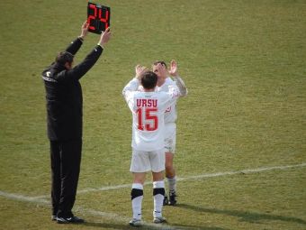 
	Tragedie in fotbalul romanesc! Florinel Ursu, fostul jucator de la Botosani, a murit din cauza COVID-19 la varsta de doar 38 de ani

