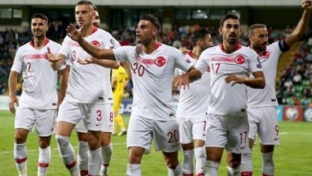 
	Cluburile din Turcia vor lua parte la un protest istoric! Ce vor face jucatorii in momentul in care vor intra pe teren
