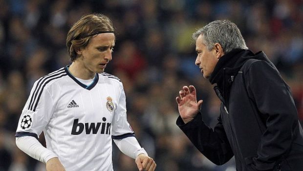 
	LOVITURA DE PROPORTII incercata de Mourinho! Luka Modric, aproape de o revenire de senzatie la Tottenham! Cand s-ar putea face mutarea
