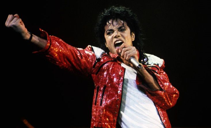 A fost vanduta cea mai de pret AMINTIRE a lui Michael Jackson. Care e pretul si cine a cumparat-o. "Regele muzicii pop" isi ABANDONASE creatia_1