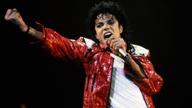 
	A fost vanduta cea mai de pret AMINTIRE a lui Michael Jackson. Care e pretul si cine a cumparat-o.&nbsp;&quot;Regele muzicii pop&quot; isi ABANDONASE creatia
