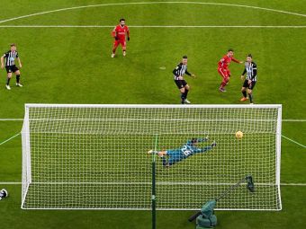 ZIDUL din Premier League! :) Portarul care i-a INTERZIS lui Liverpool victoria in ultimul meci al anului viseaza la nationala! Super-interventii in fata lui Salah si Mane
