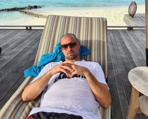 Sa inceapa relaxarea! :) Gabi Tamas a aruncat Instagramul in aer! Cum s-a pozat fundasul in Insulele Maldive! Si sotia a facut spectacol | GALERIE FOTO_9